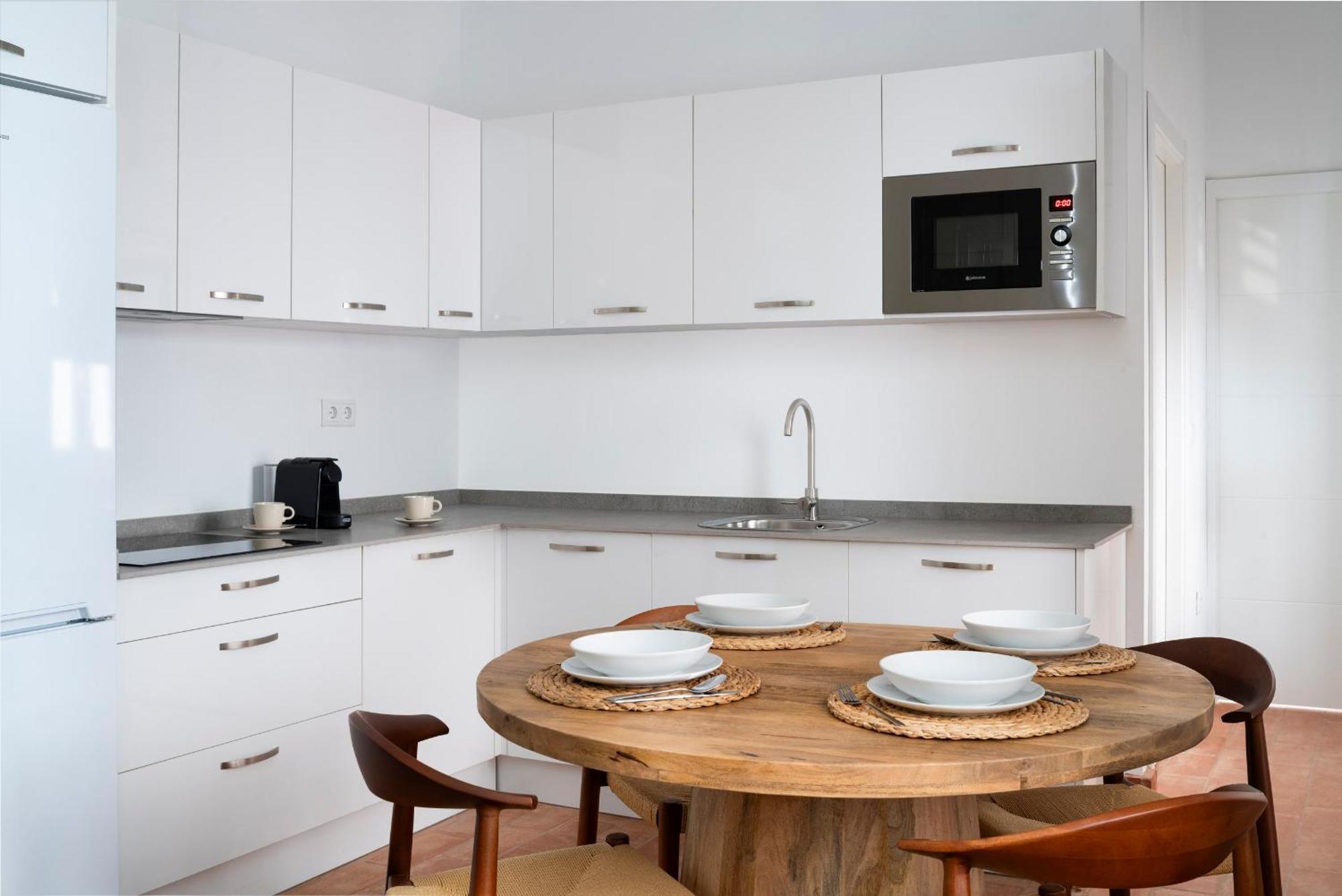 Magno Apartments Santa Clara - Private Terraces With Jacuzzi Sevilha Exterior foto